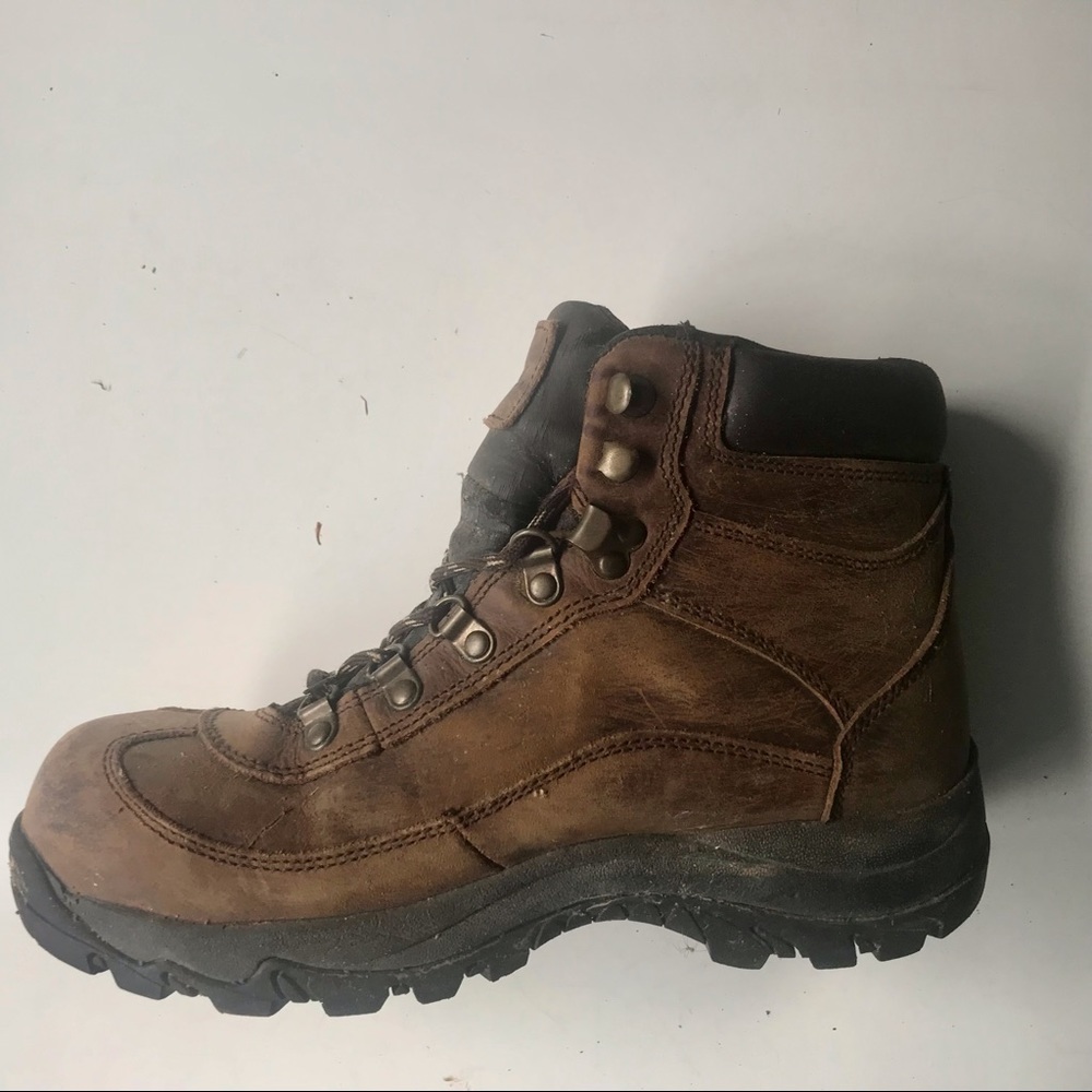 Men’s work boots